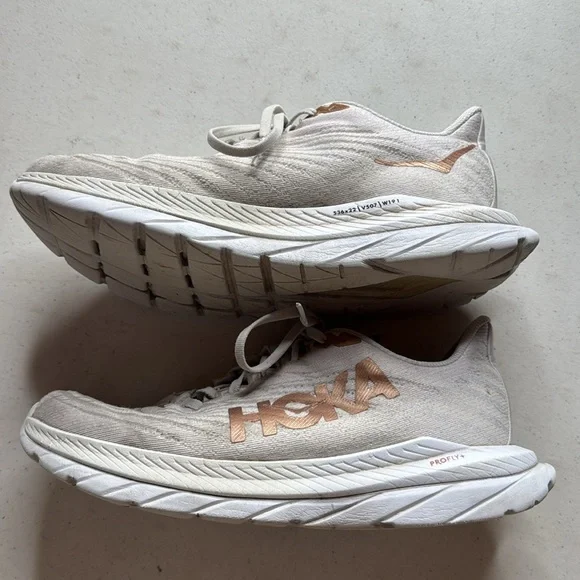 HOKA ONE ONE® Mach 5 Running Shoe White Copper Size 9B - Picture 6 of 13